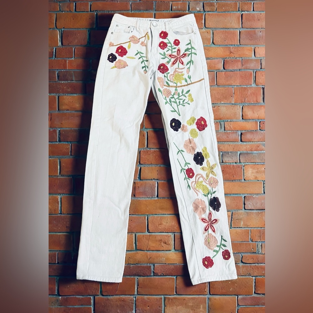 Floral Embroidered White Jeans